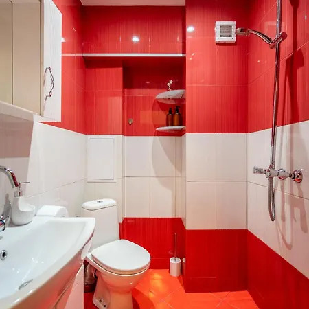 Apartamento Pirotska 2-bedroom 100m2 In Center